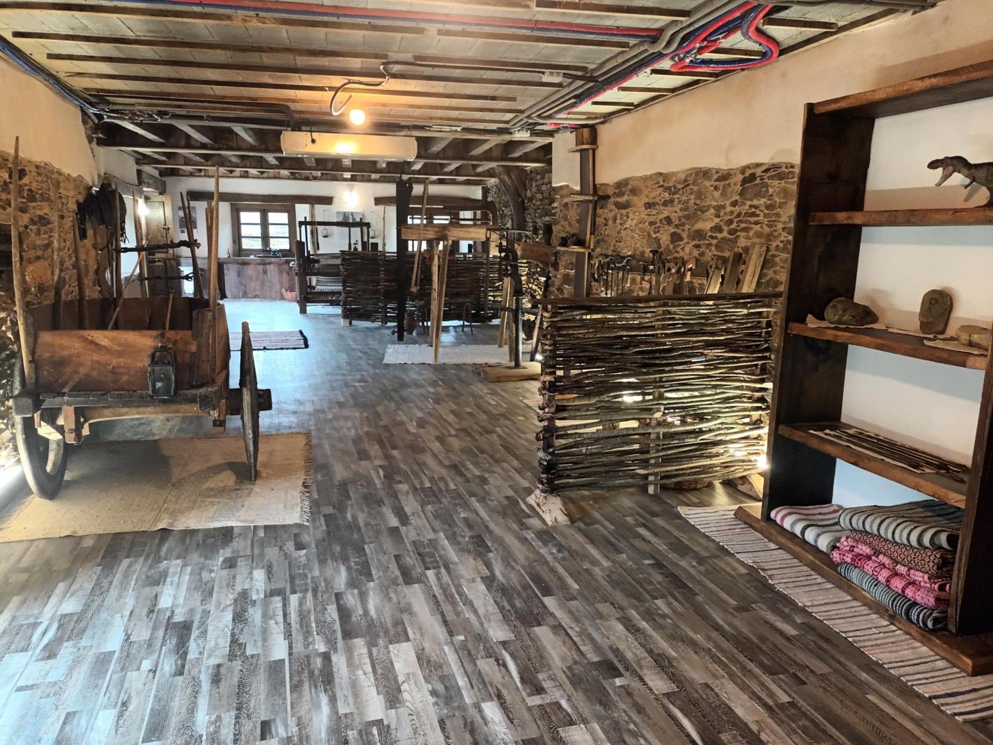 Casas Eladio-doncos * Tores